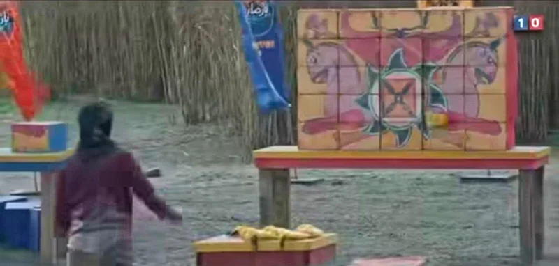 وقتی نمادهای میهنی و باستانی را سیبل مسابقه می‌کنند!